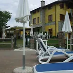 Tenuta La Lupa 3* Castellina Marittima