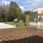 Ξενοδοχείο Tenuta La Lupa 3*