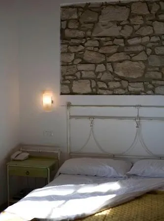 Tenuta La Lupa Castellina Marittima