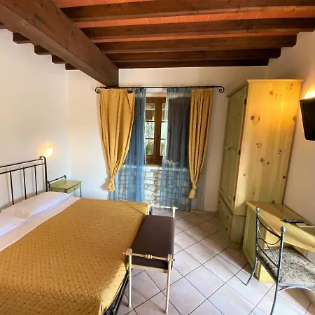 Tenuta La Lupa 3*