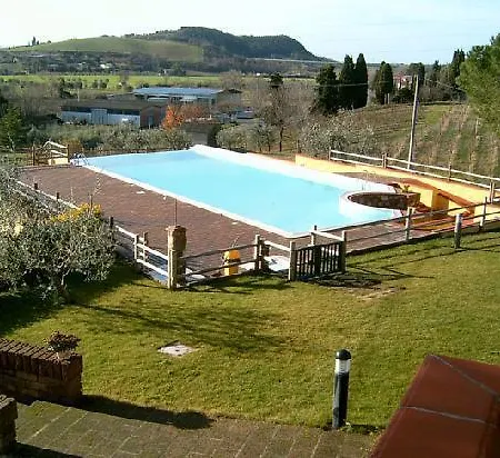 Tenuta La Lupa 3* Castellina Marittima