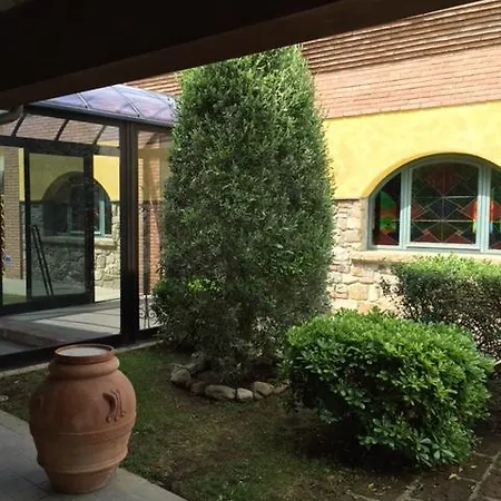 מלון Tenuta La Lupa קסטלינה מריטימה