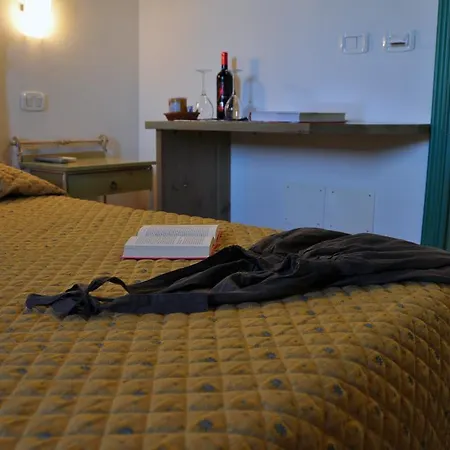 Tenuta La Lupa Castellina Marittima