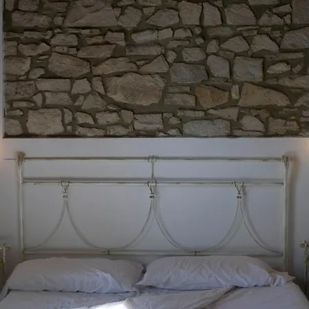 Tenuta La Lupa 3*