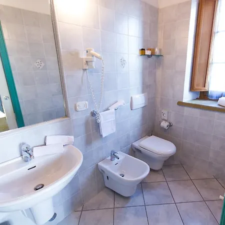 Tenuta La Lupa Hotel